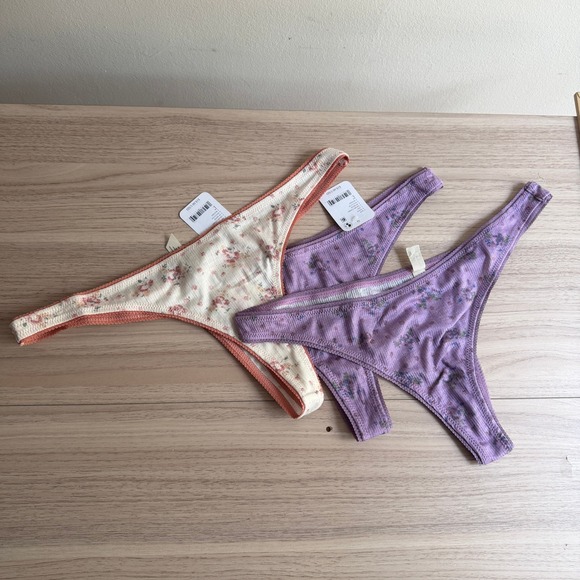 Free People Other - Free People Intimately Floral Thongs Ribbed Ivory Grape Size L NWT